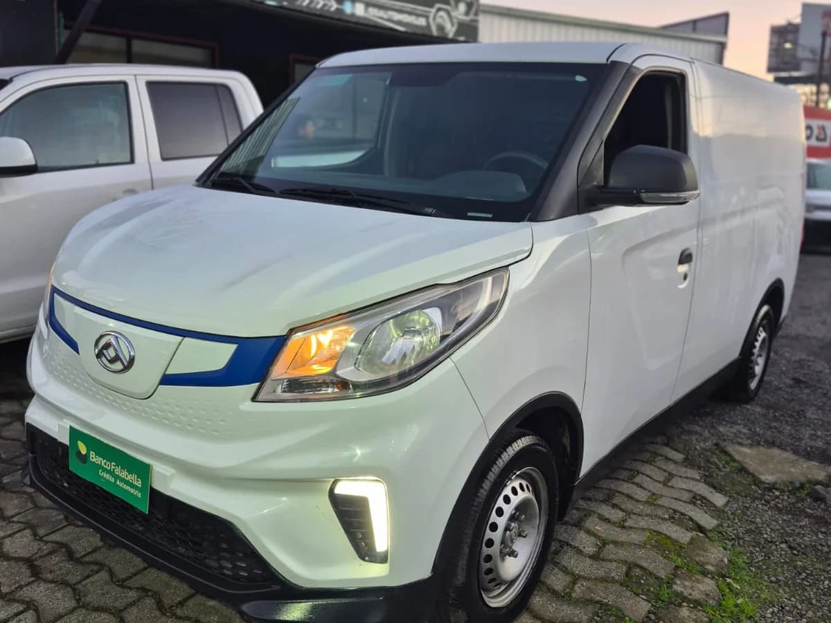 MAXUS EV30 ELECTRICO 4X2 CARGO AT 5P 2022 - Imagen 2