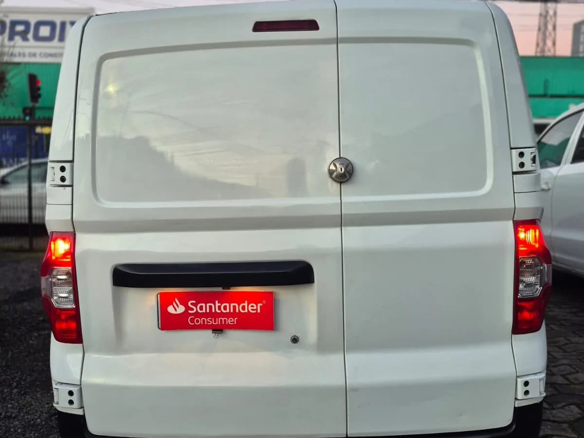 MAXUS EV30 ELECTRICO 4X2 CARGO AT 5P 2022 - Imagen 4