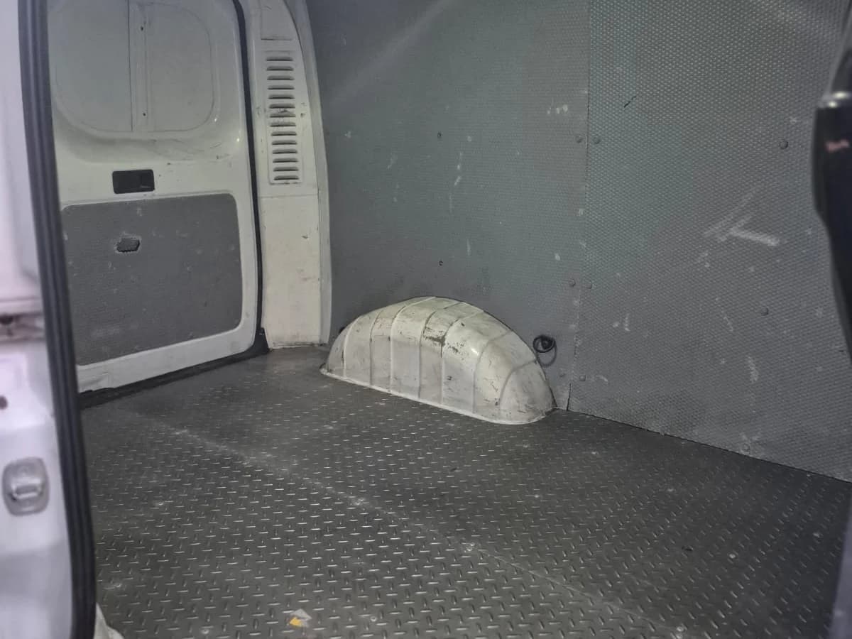 MAXUS EV30 ELECTRICO 4X2 CARGO AT 5P 2022 - Imagen 5