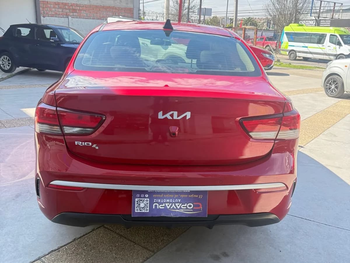 KIA Rio 4 1.4 6MT 2022 - Imagen 7