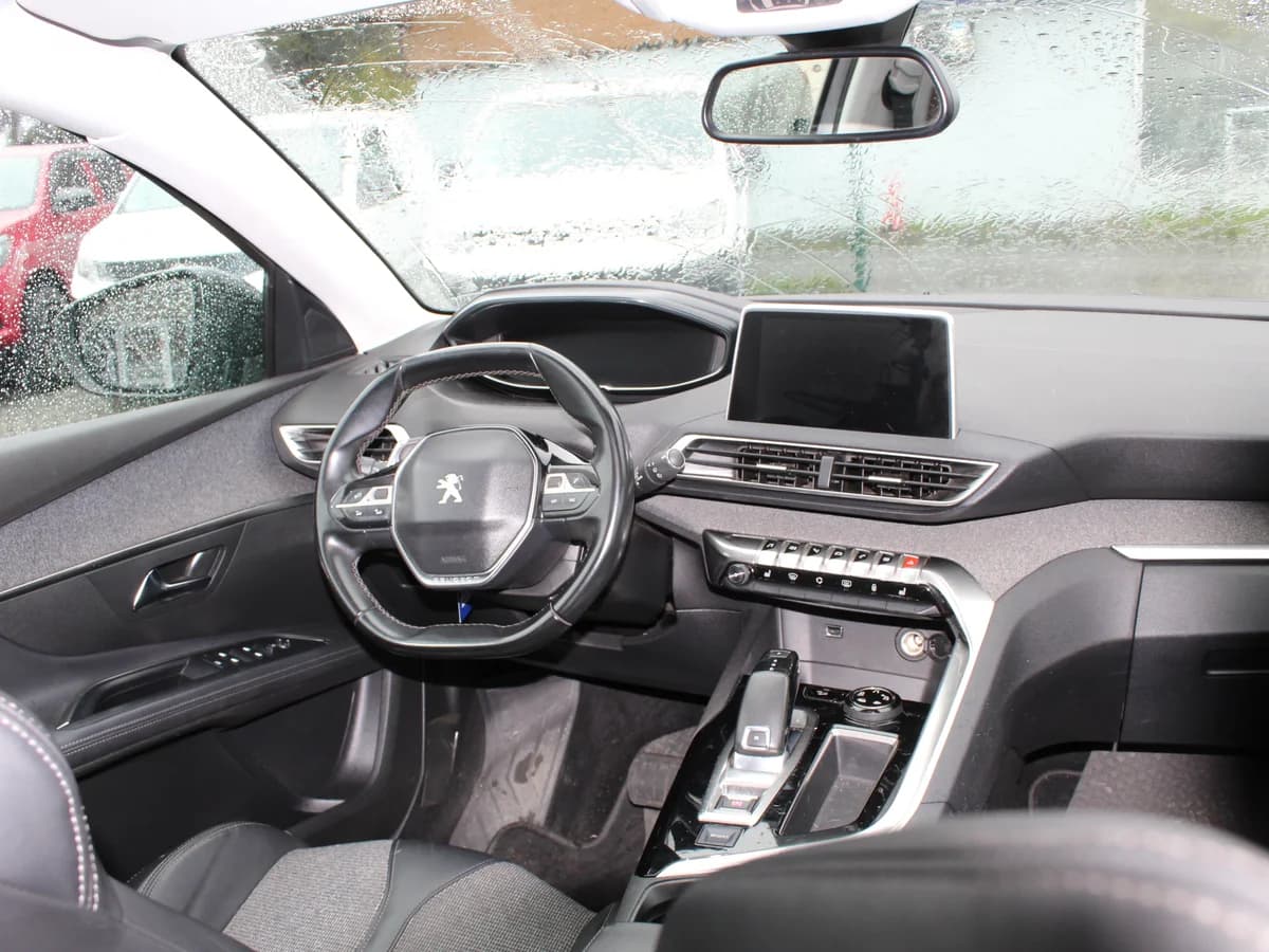PEUGEOT 5008 ALLURE 1.6 AUTOMATICA 2018 - Imagen 7