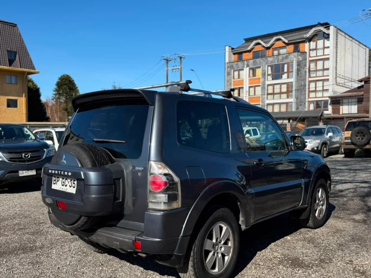 MITSUBISHI Montero 3.2 DI-D 2009 - Imagen 13