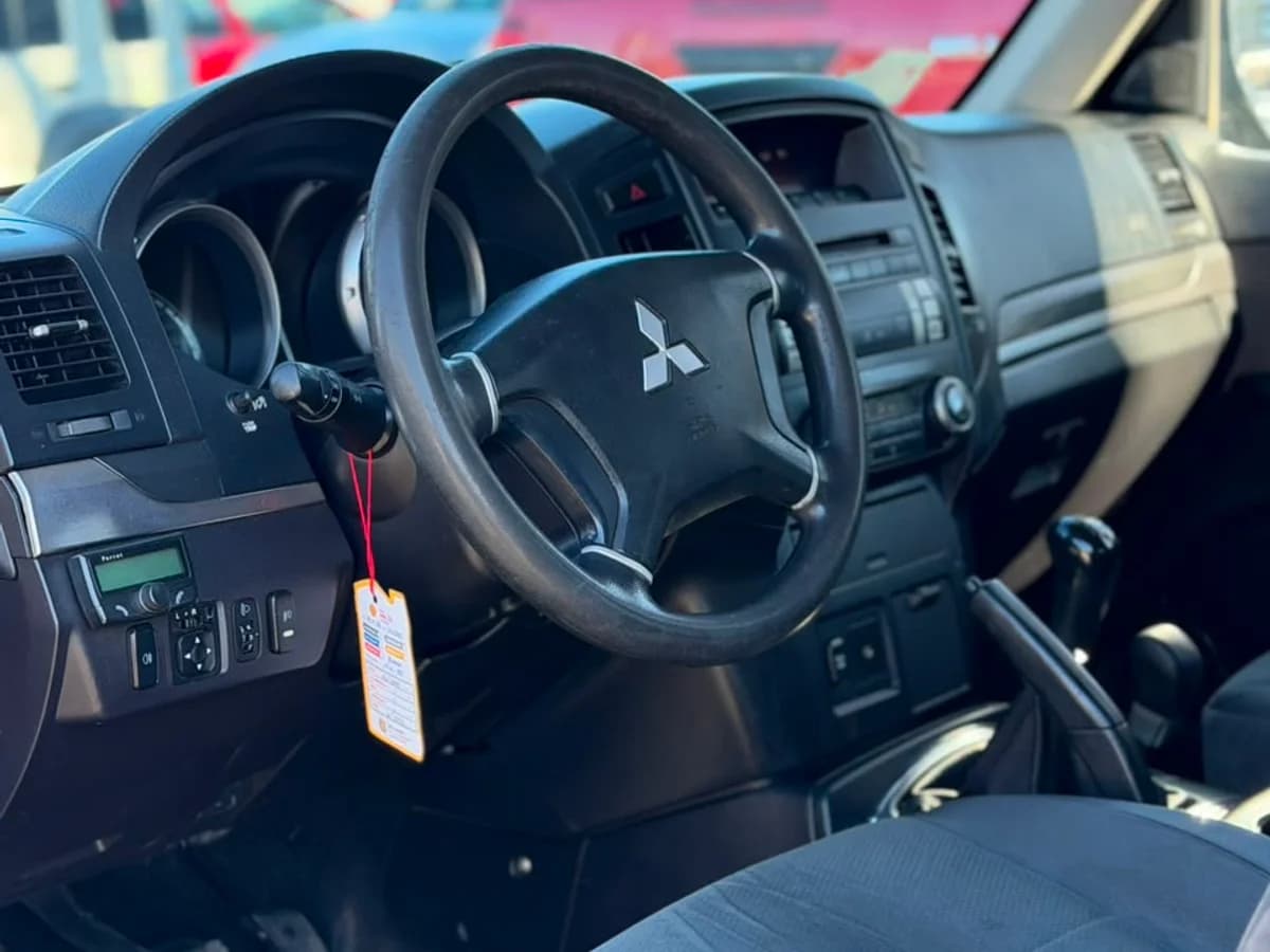 MITSUBISHI Montero 3.2 DI-D 2009 - Imagen 14