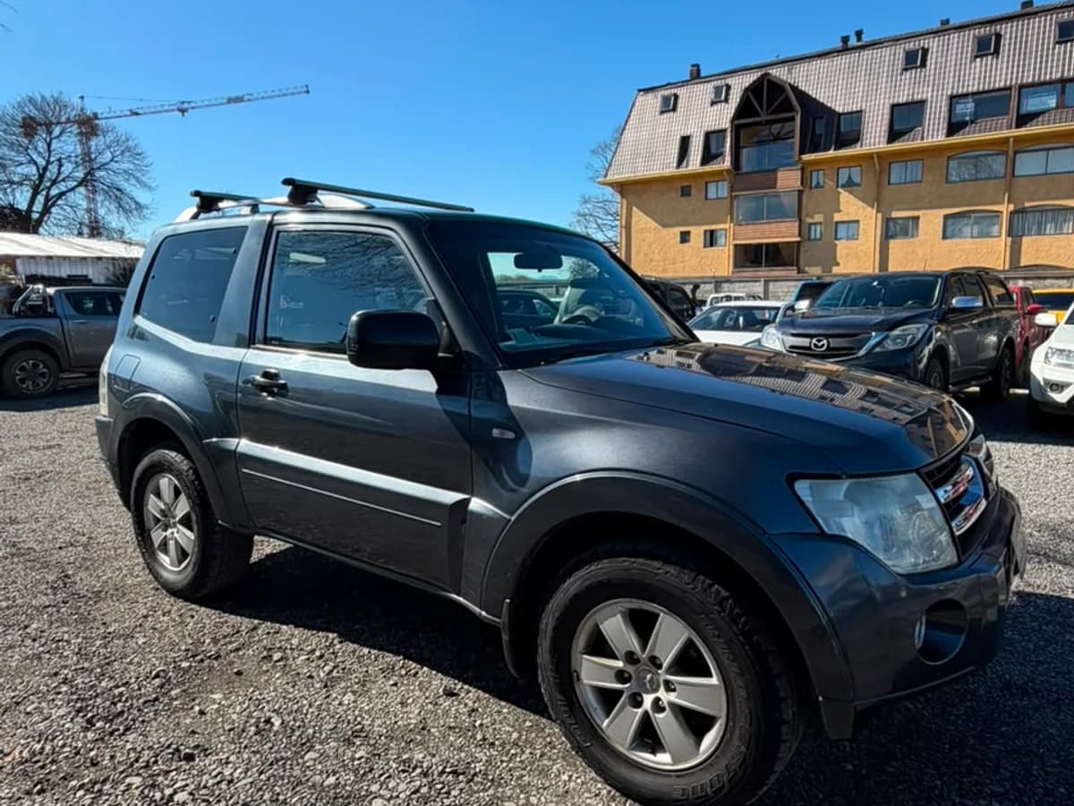 MITSUBISHI Montero 3.2 DI-D 2009 - Imagen 15