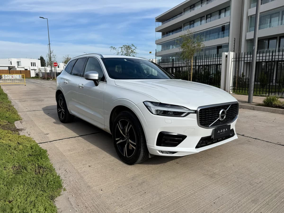 VOLVO XC60 2.0 T6 R-Design AWD MY19 AT 2019 - Imagen 3