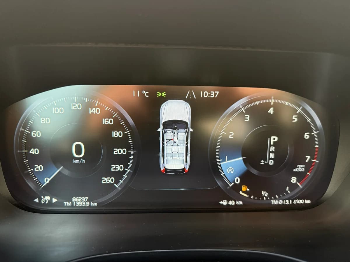 VOLVO XC60 2.0 T6 R-Design AWD MY19 AT 2019 - Imagen 18