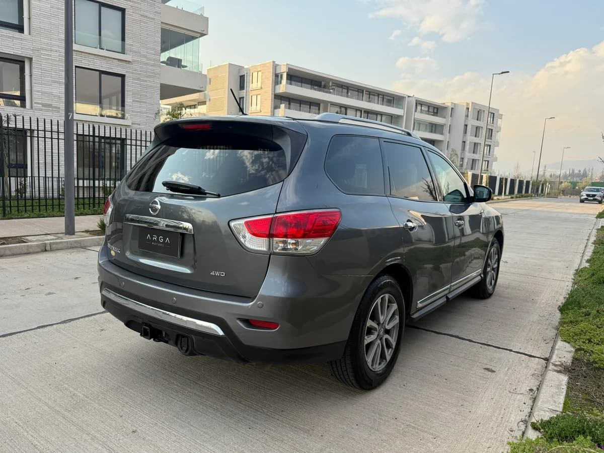 NISSAN Pathfinder 3.5 Advance CVT 4X4 2017 - Imagen 6