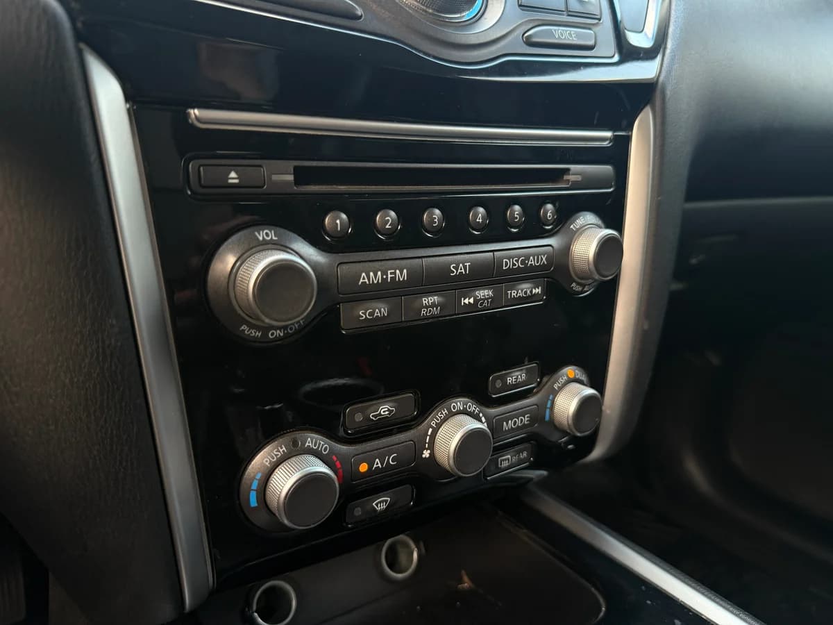 NISSAN Pathfinder 3.5 Advance CVT 4X4 2017 - Imagen 21