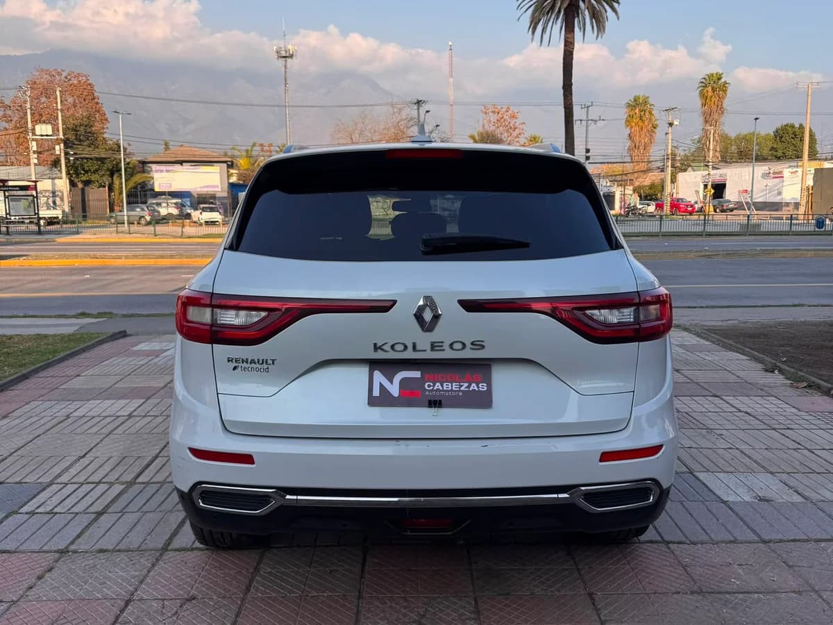 RENAULT NEW PRIVILEGE 4X4 CVT 2.5 - Imagen 4