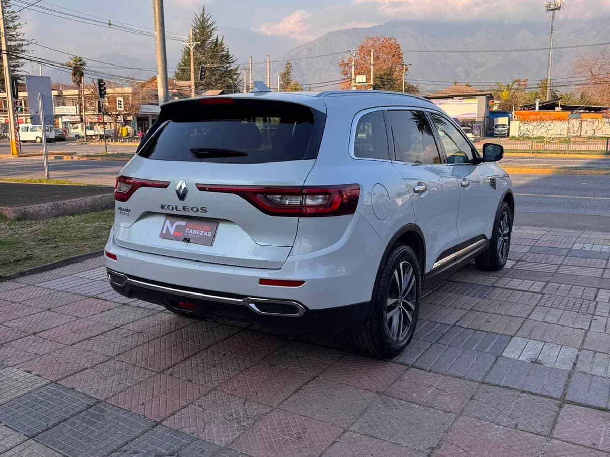 RENAULT NEW PRIVILEGE 4X4 CVT 2.5 - Imagen 5