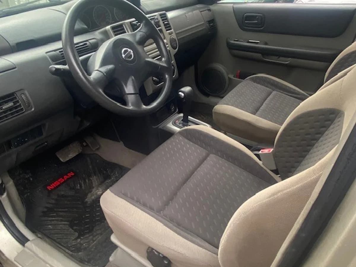 NISSAN X-TRAIL 2.5 cc 2010 - Imagen 2