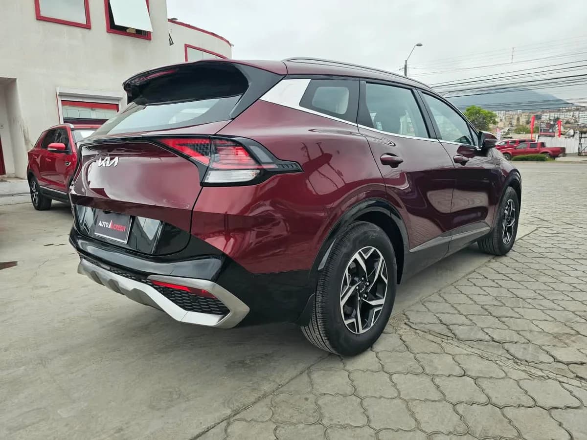 KIA Sportage 2.0L Diésel 2024 - Imagen 4