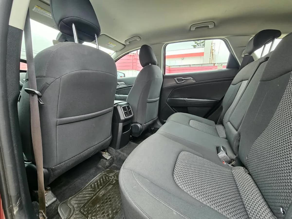 KIA Sportage 2.0L Diésel 2024 - Imagen 9