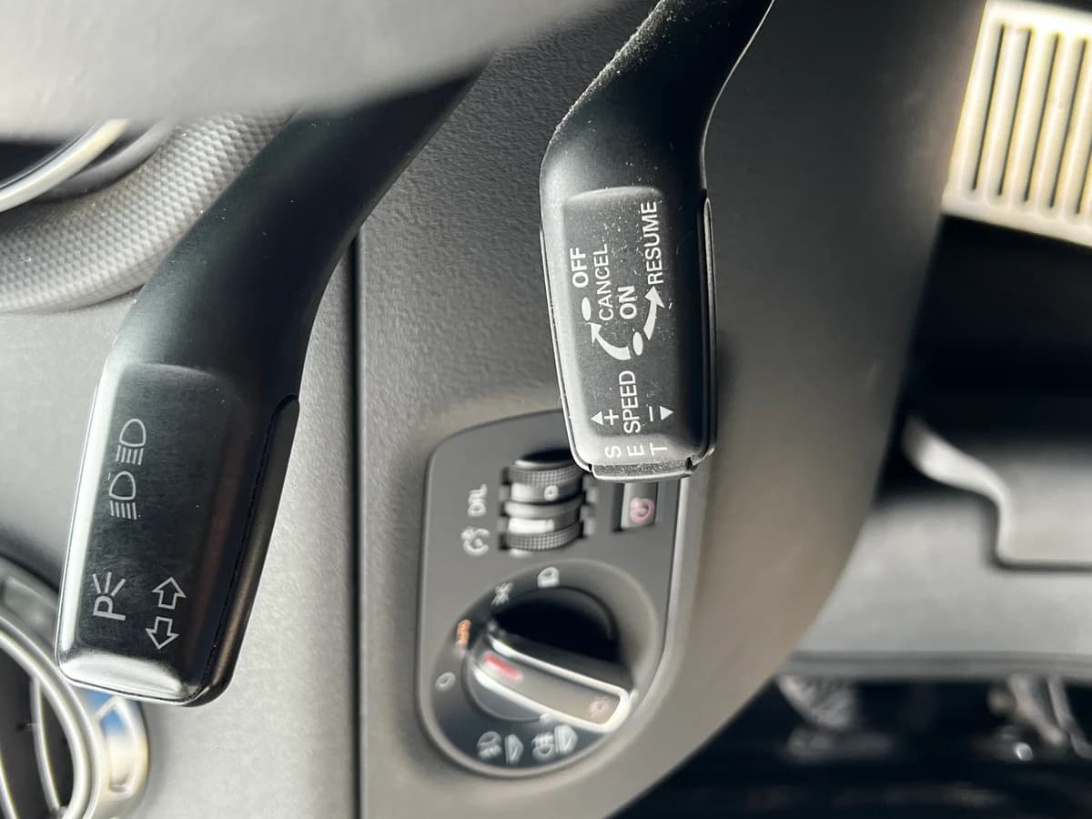 AUDI TT 2.0L TURBO TFSI S TRONIC año 2008 - Imagen 15