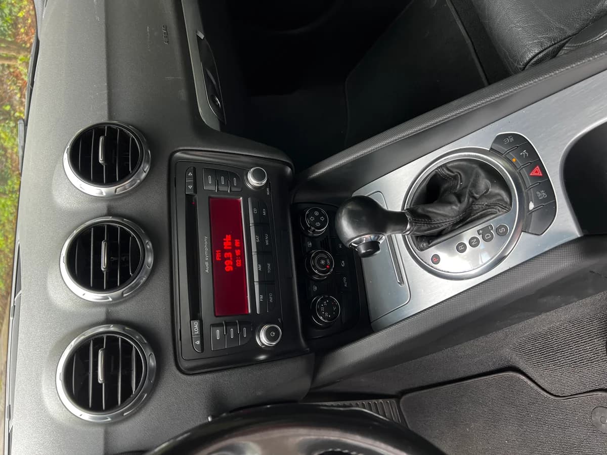 AUDI TT 2.0L TURBO TFSI S TRONIC año 2008 - Imagen 18