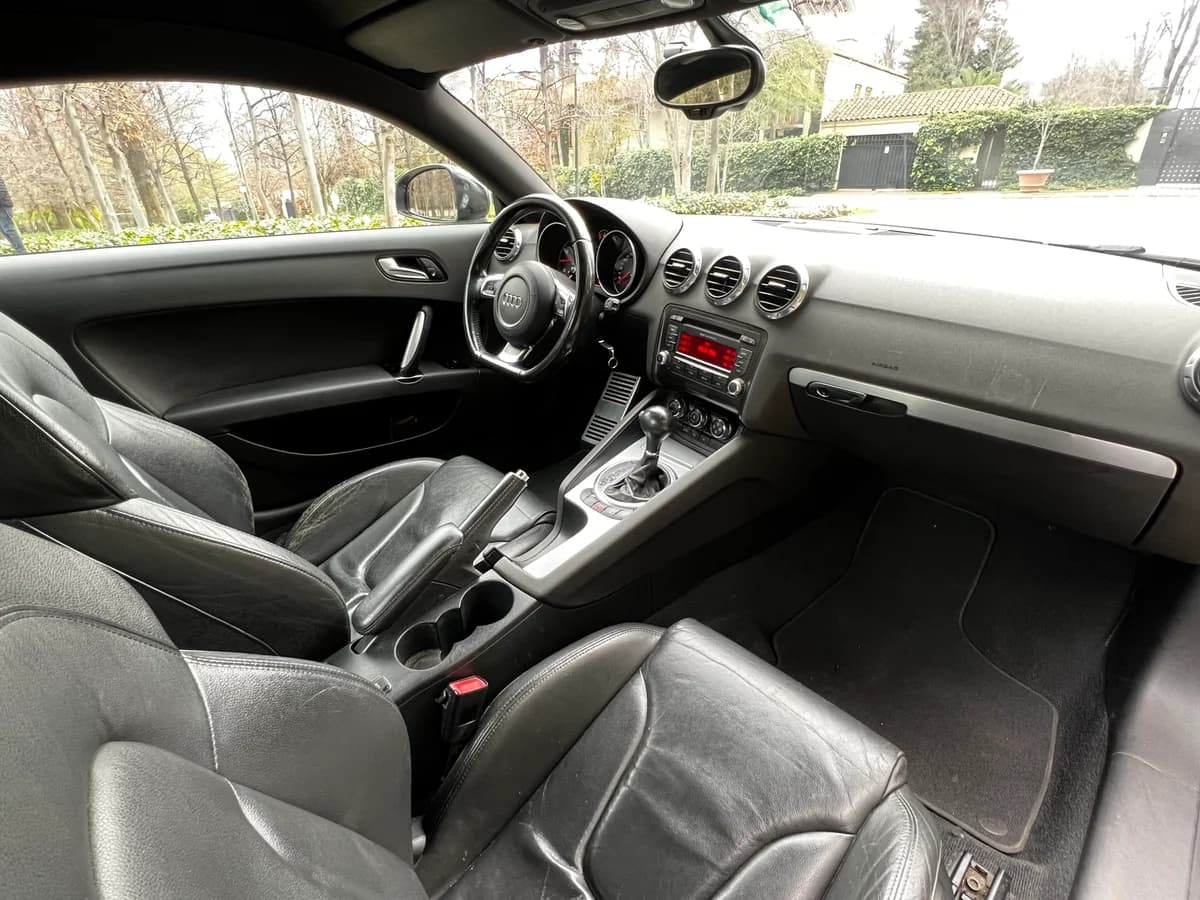 AUDI TT 2.0L TURBO TFSI S TRONIC año 2008 - Imagen 21