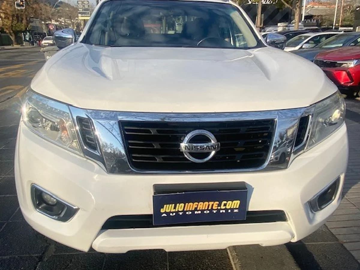 NISSAN NP300 LE 4x4 2.3 Autom. 2017 - Imagen 7