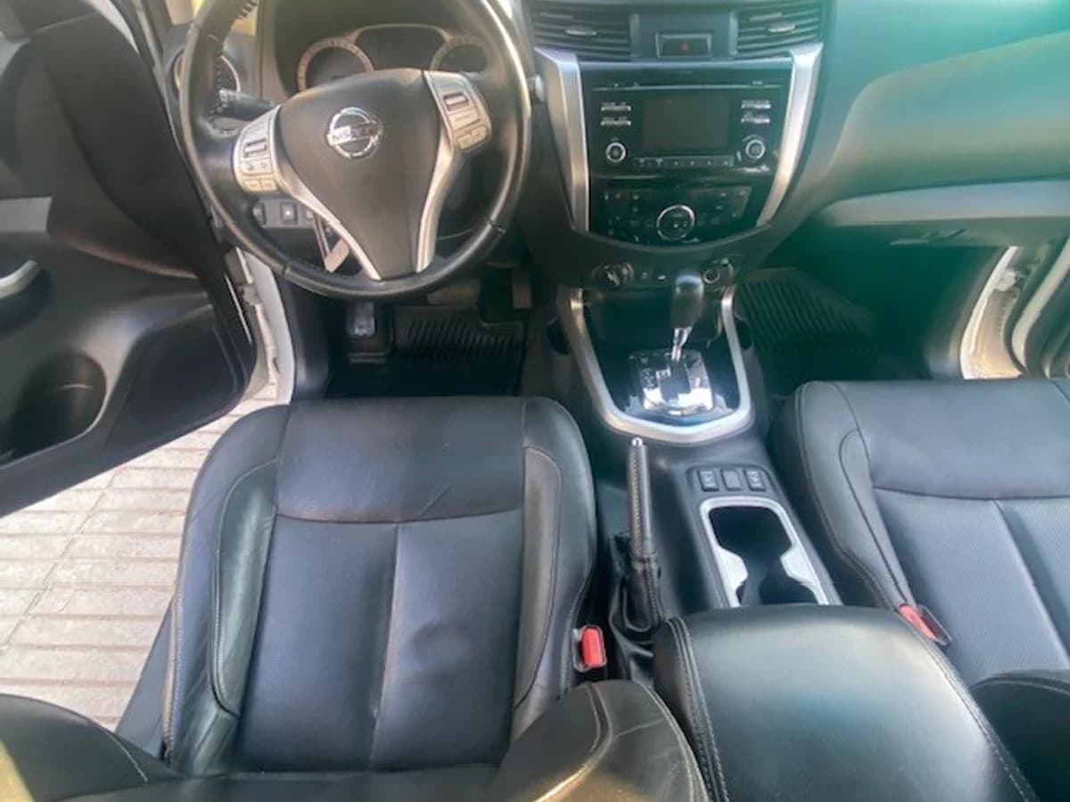 NISSAN NP300 LE 4x4 2.3 Autom. 2017 - Imagen 17