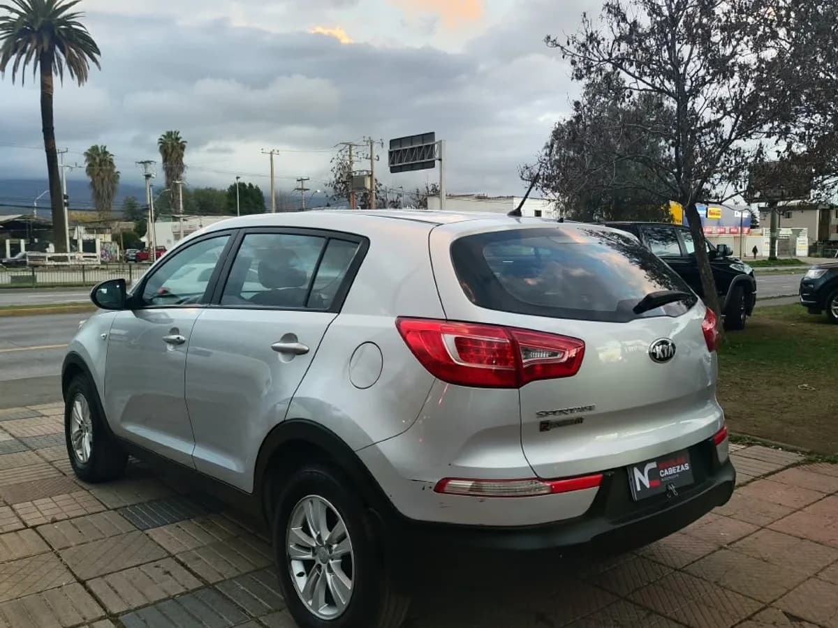 KIA Sportage LX 2.0 2014 - Imagen 8