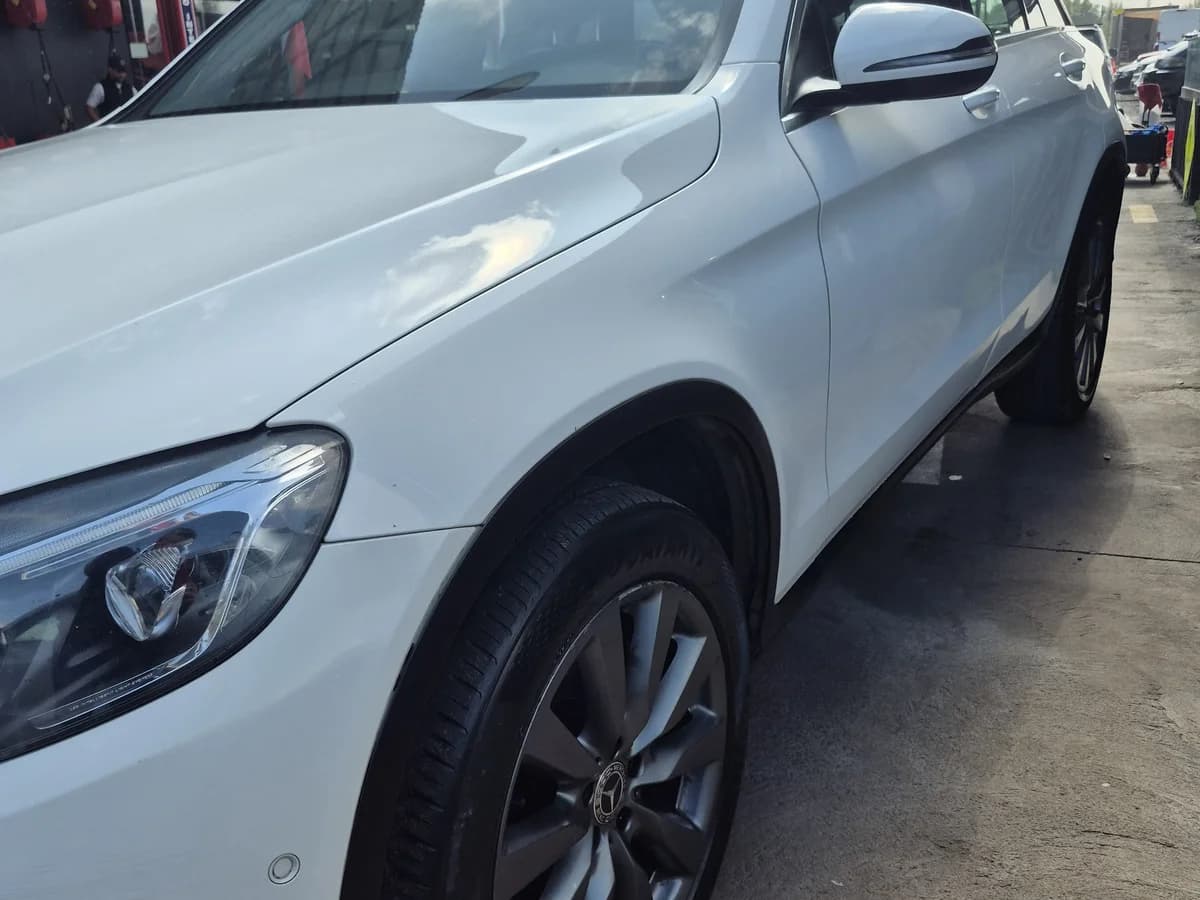 MERCEDES BENZ GLC 200 220D 2017 - Imagen 4