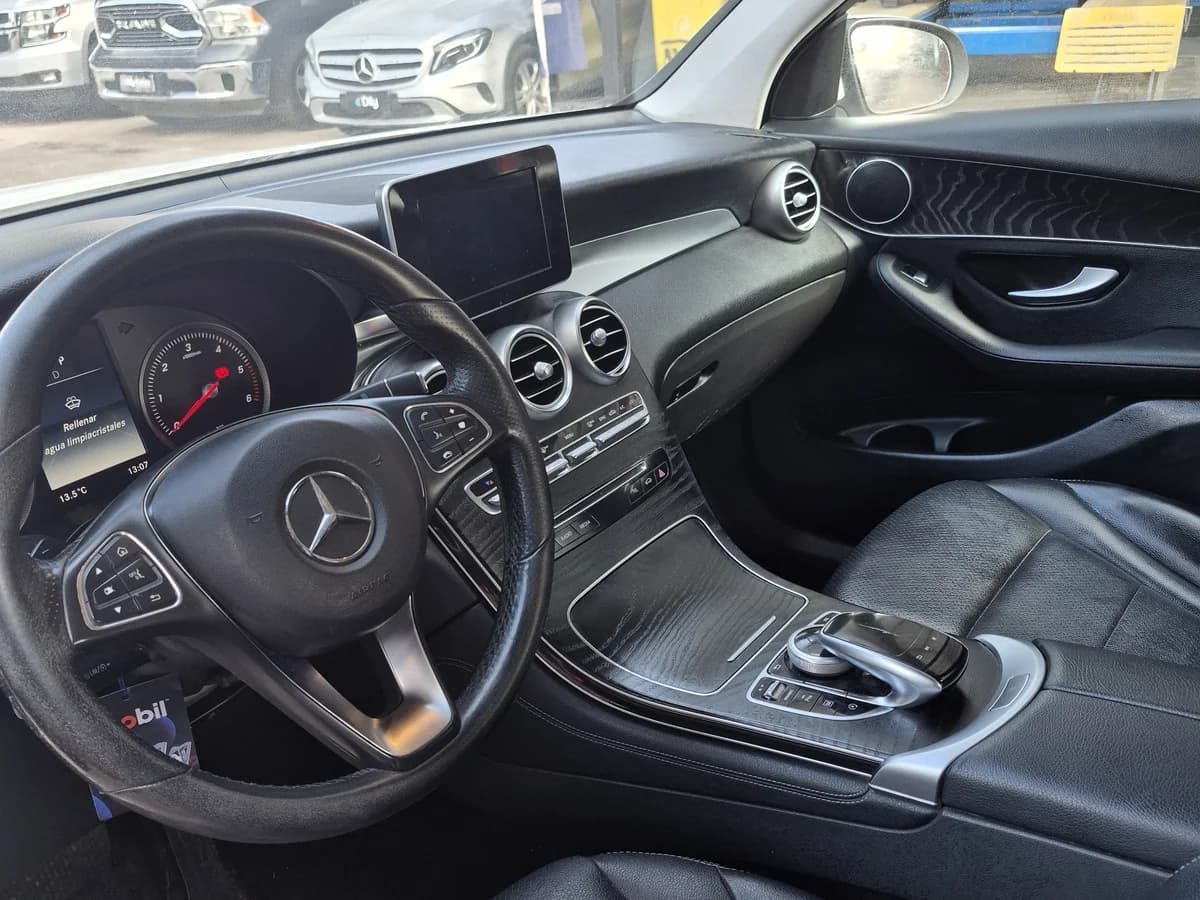 MERCEDES BENZ GLC 200 220D 2017 - Imagen 10