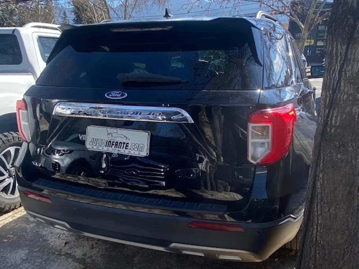 FORD EXPLORER Limited 2.3 Auto.3 corridas 2021 - Imagen 2