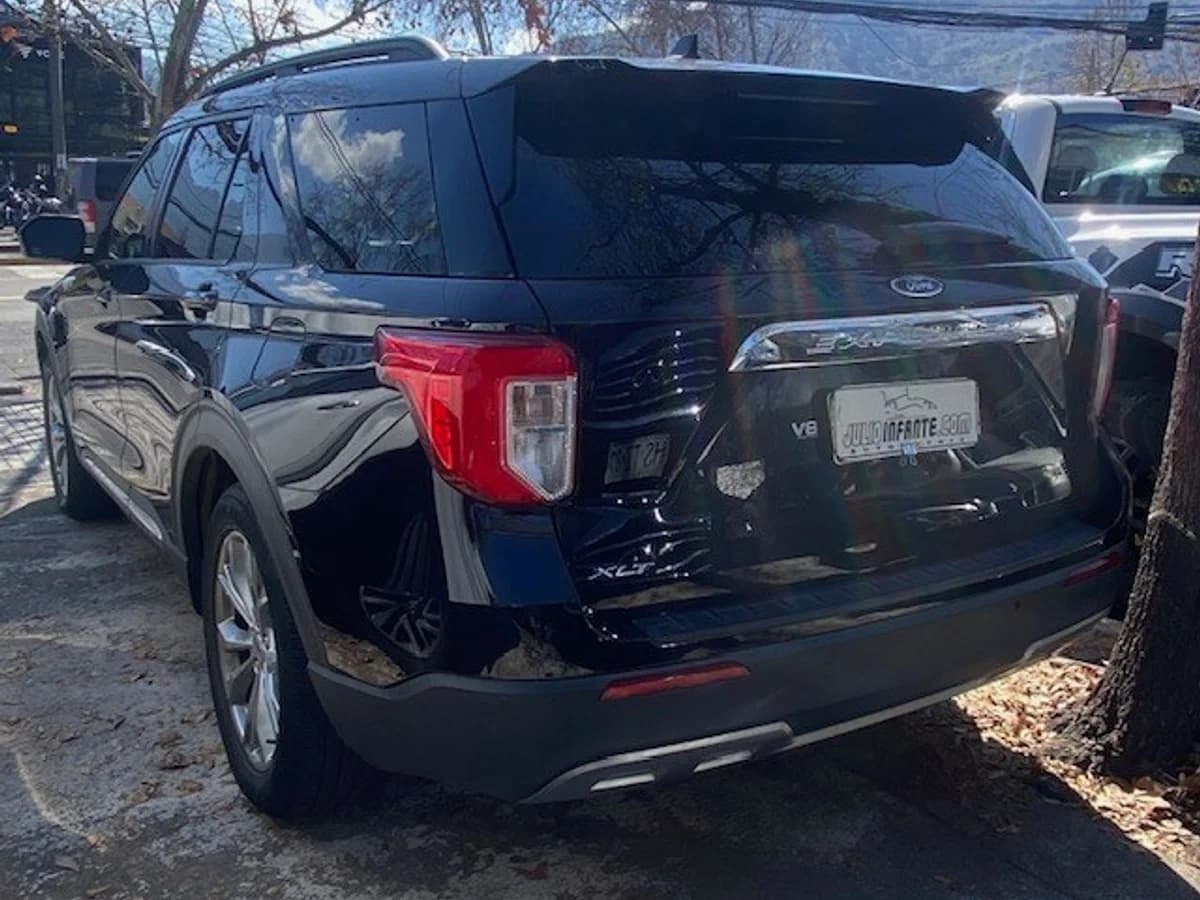 FORD EXPLORER Limited 2.3 Auto.3 corridas 2021 - Imagen 4