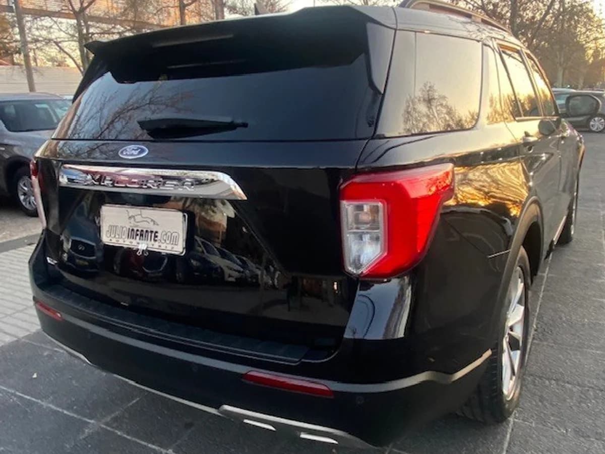 FORD EXPLORER Limited 2.3 Auto.3 corridas 2021 - Imagen 2