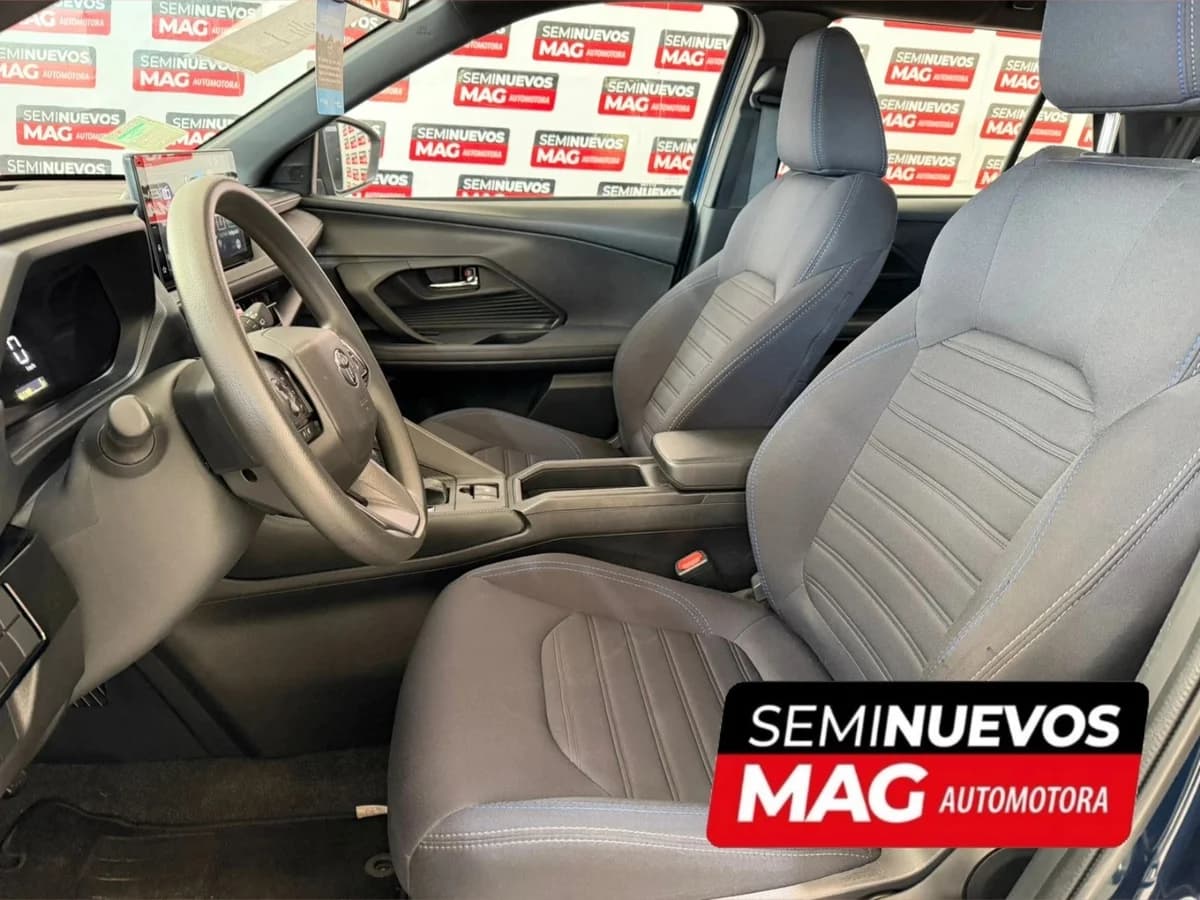 TOYOTA Yaris 1.5 XI 4X2 CVT AT 5P 2025 - Imagen 7