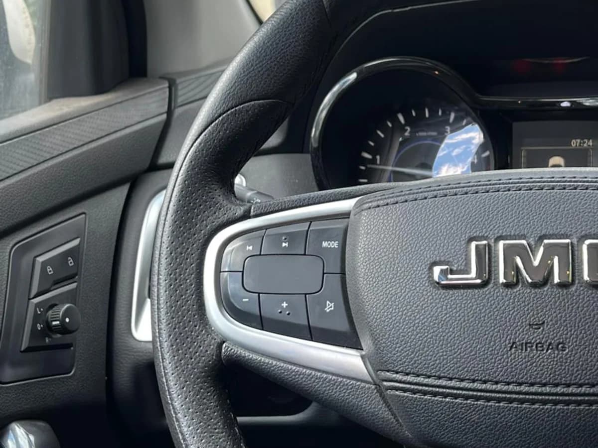 JMC Vigus Pro 2.0L Turbo Diésel AT 4x2 año 2024 - Imagen 19