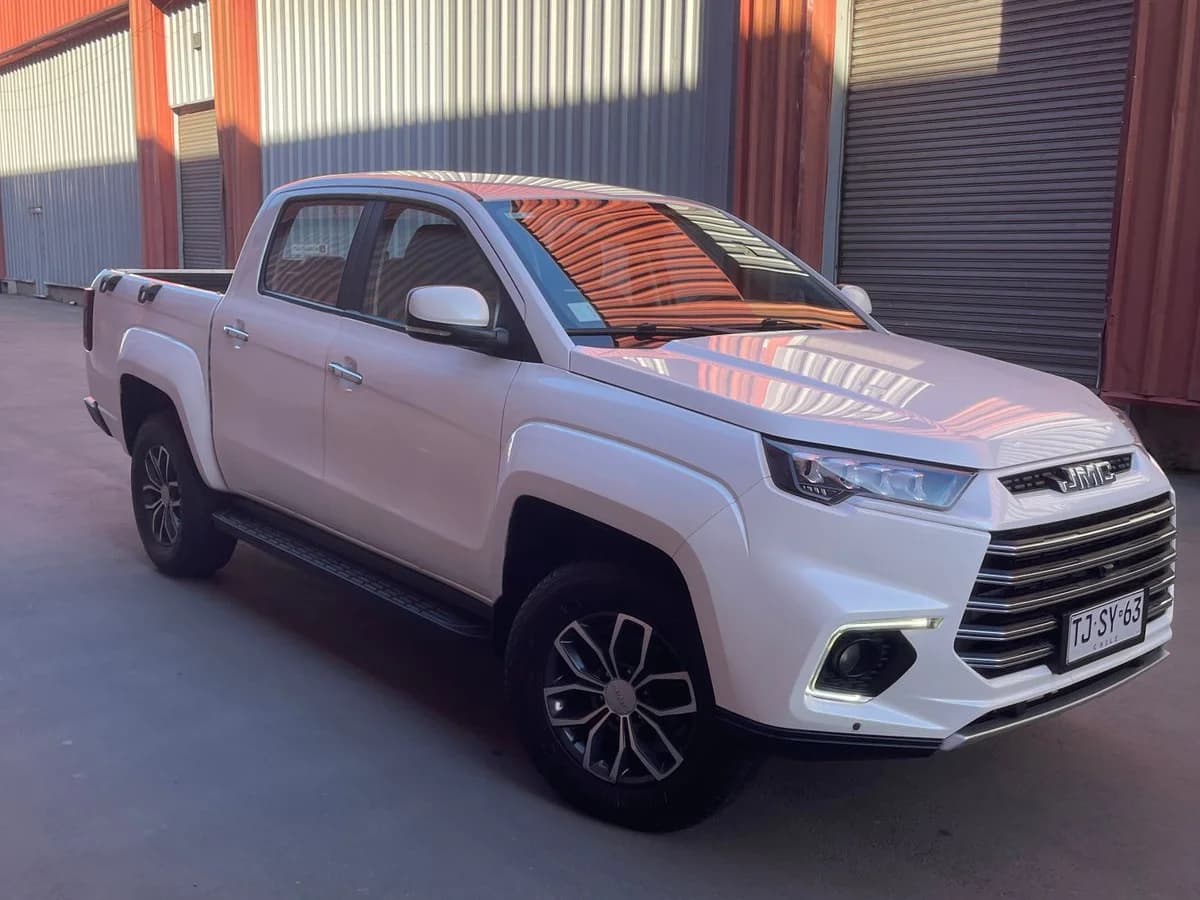 JMC Vigus Pro 2.0L Turbo Diésel AT 4x2 año 2024 - Imagen 1