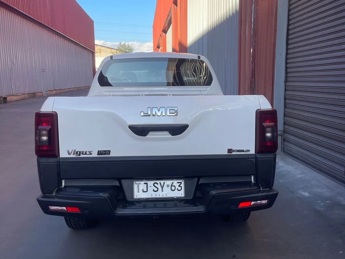 JMC Vigus Pro 2.0L Turbo Diésel AT 4x2 año 2024 - Imagen 13