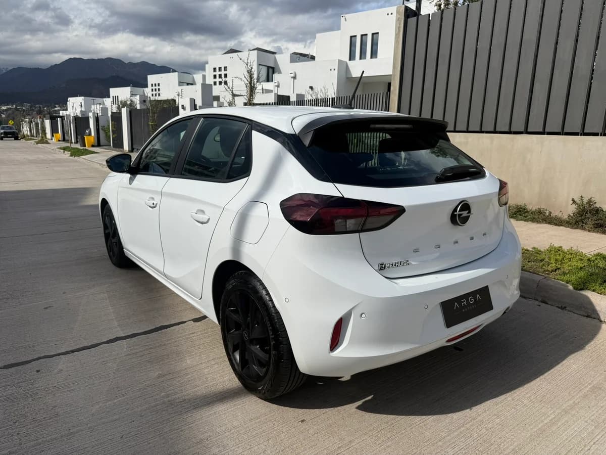 OPEL Corsa 1.2 MT5 2024 - Imagen 4