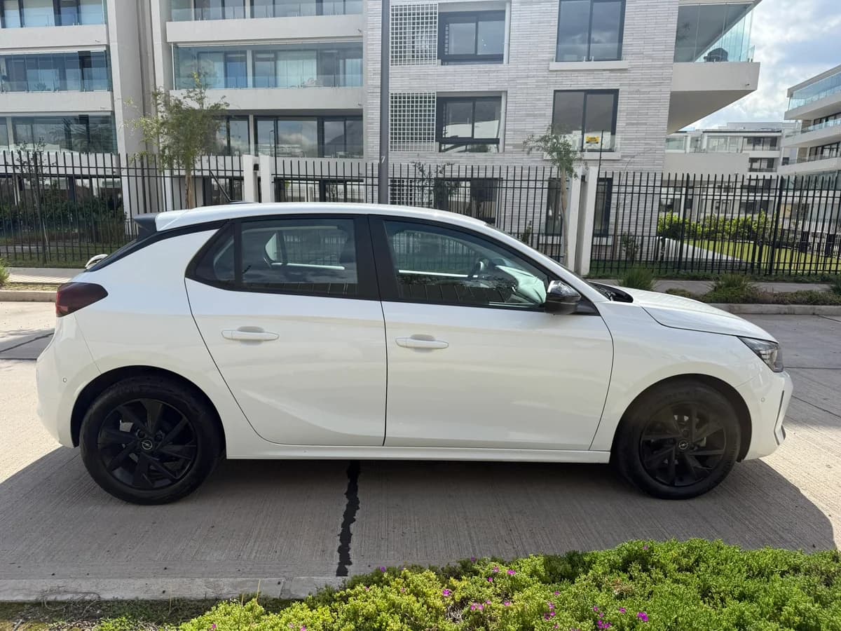 OPEL Corsa 1.2 MT5 2024 - Imagen 8