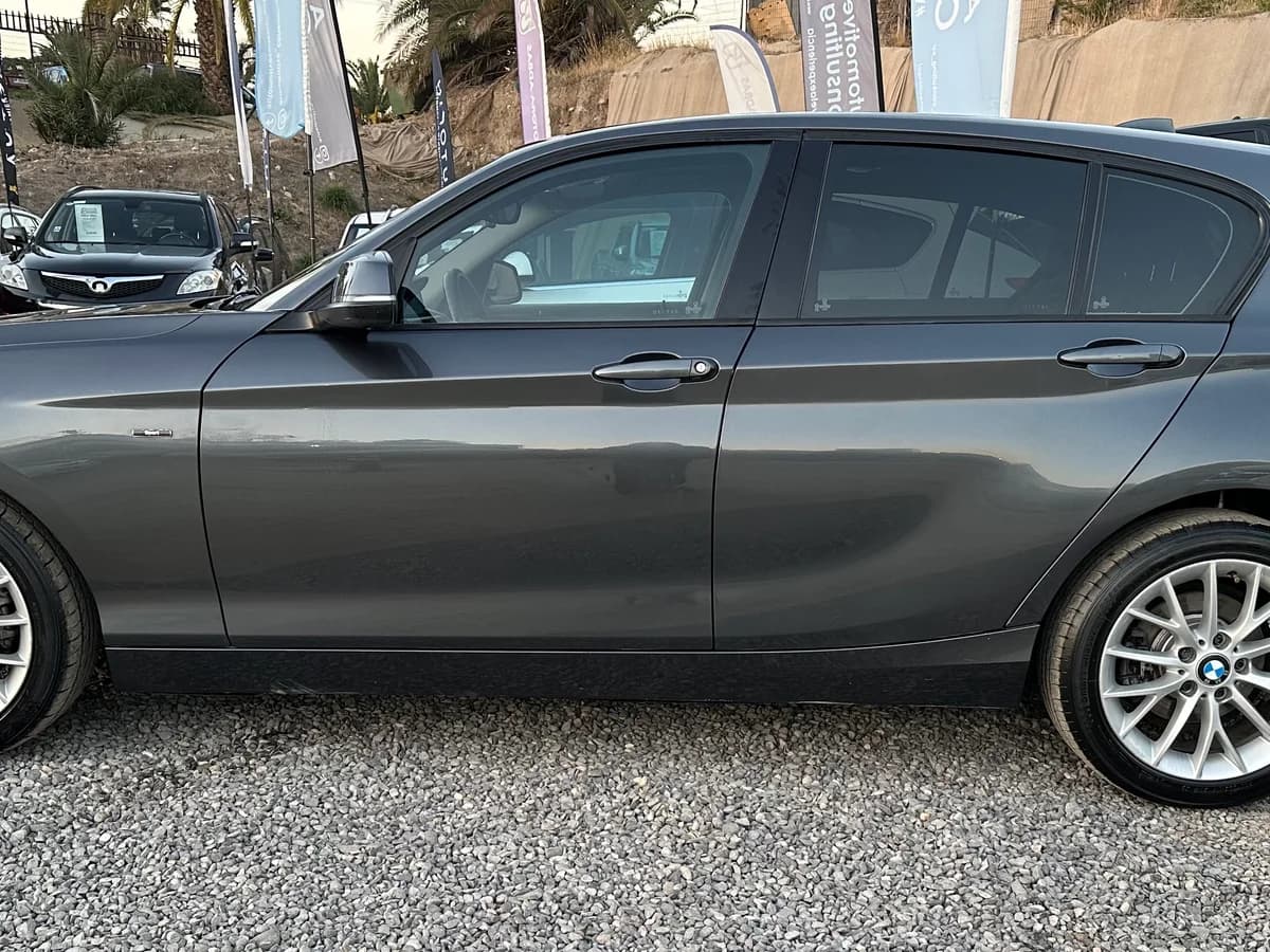 BMW 116I Sport 1.6 AUT SUNRROF 2012 - Imagen 21
