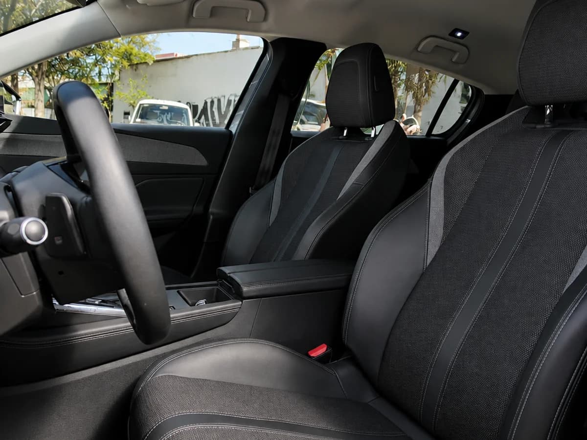 PEUGEOT 308 BLUEHDI 1.5 AUT 2022 - Imagen 7