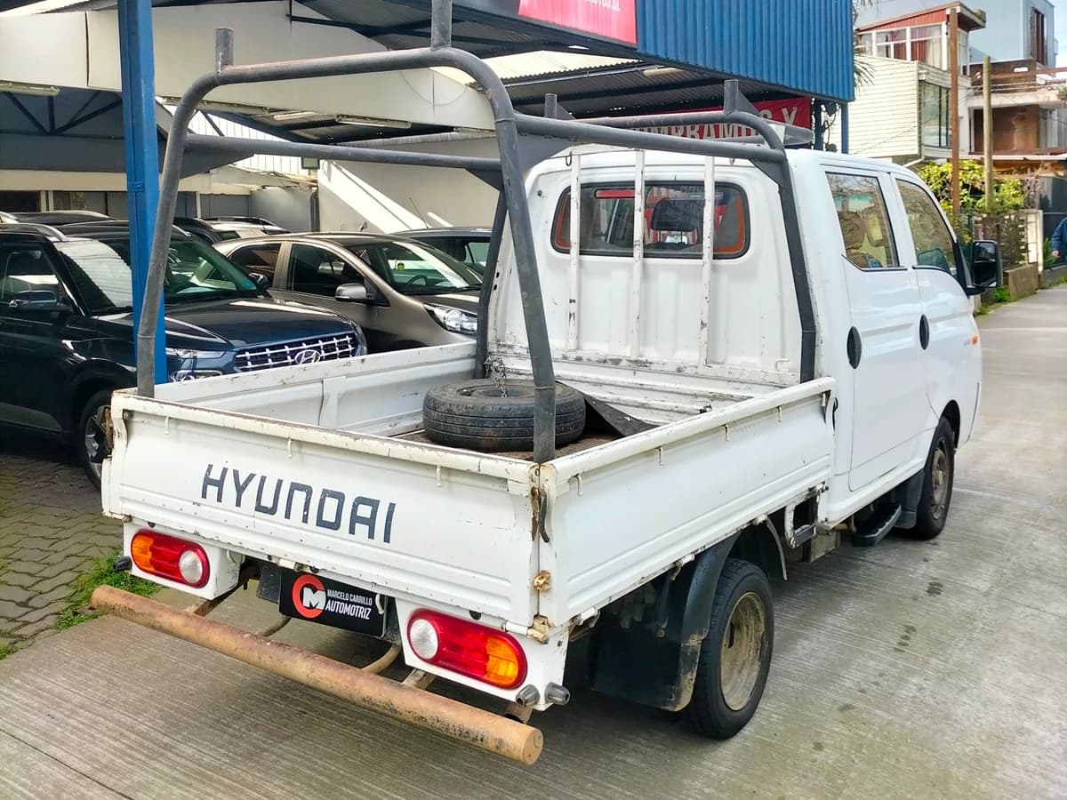 HYUNDAI PORTER 2.5 CRDI DIESEL GLS 4X2 CHASSIS AC 6MT 2P 2021 - Imagen 5