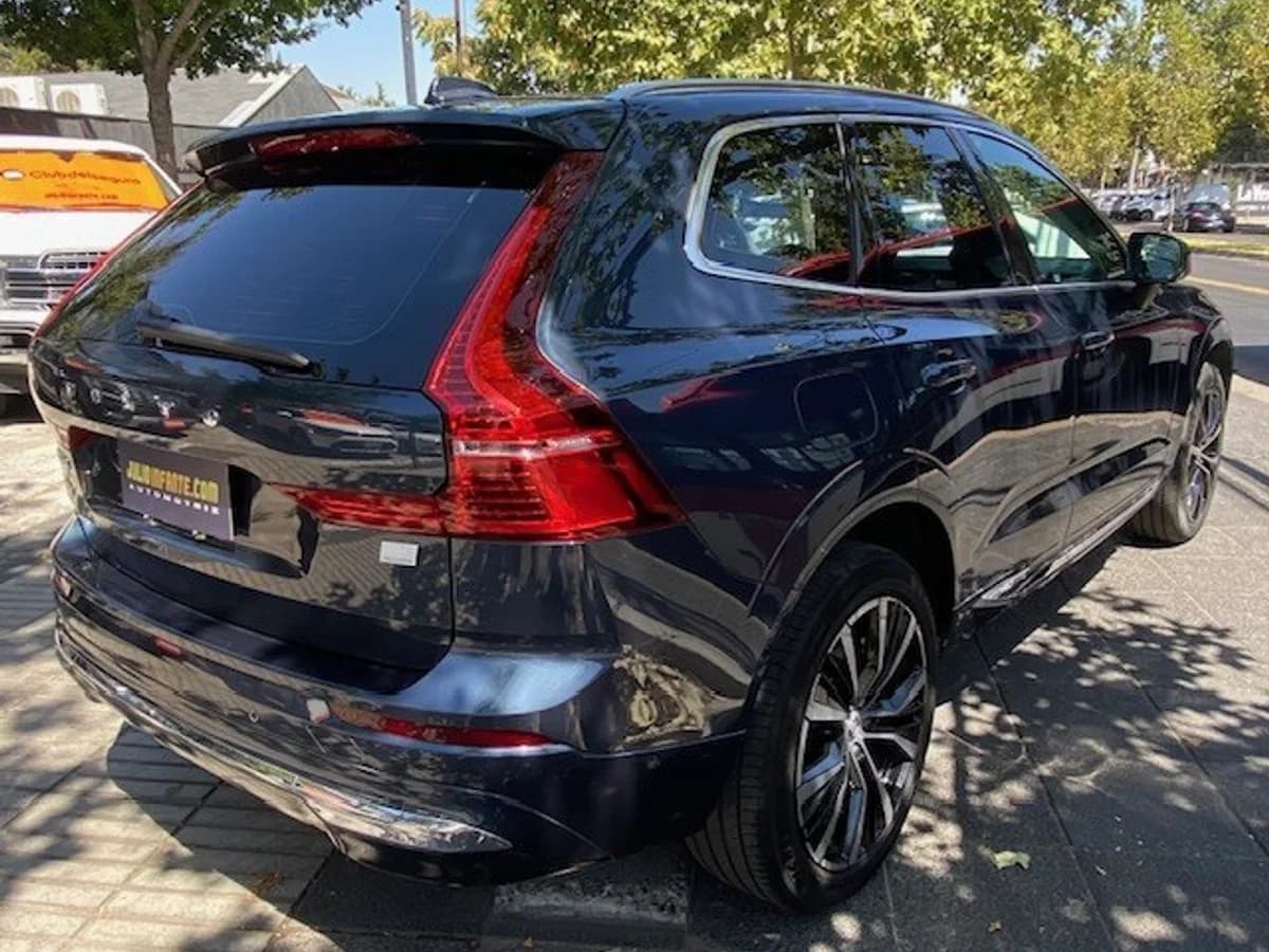 VOLVO XC60 T8 R Awd Recharge 2023 - Imagen 2