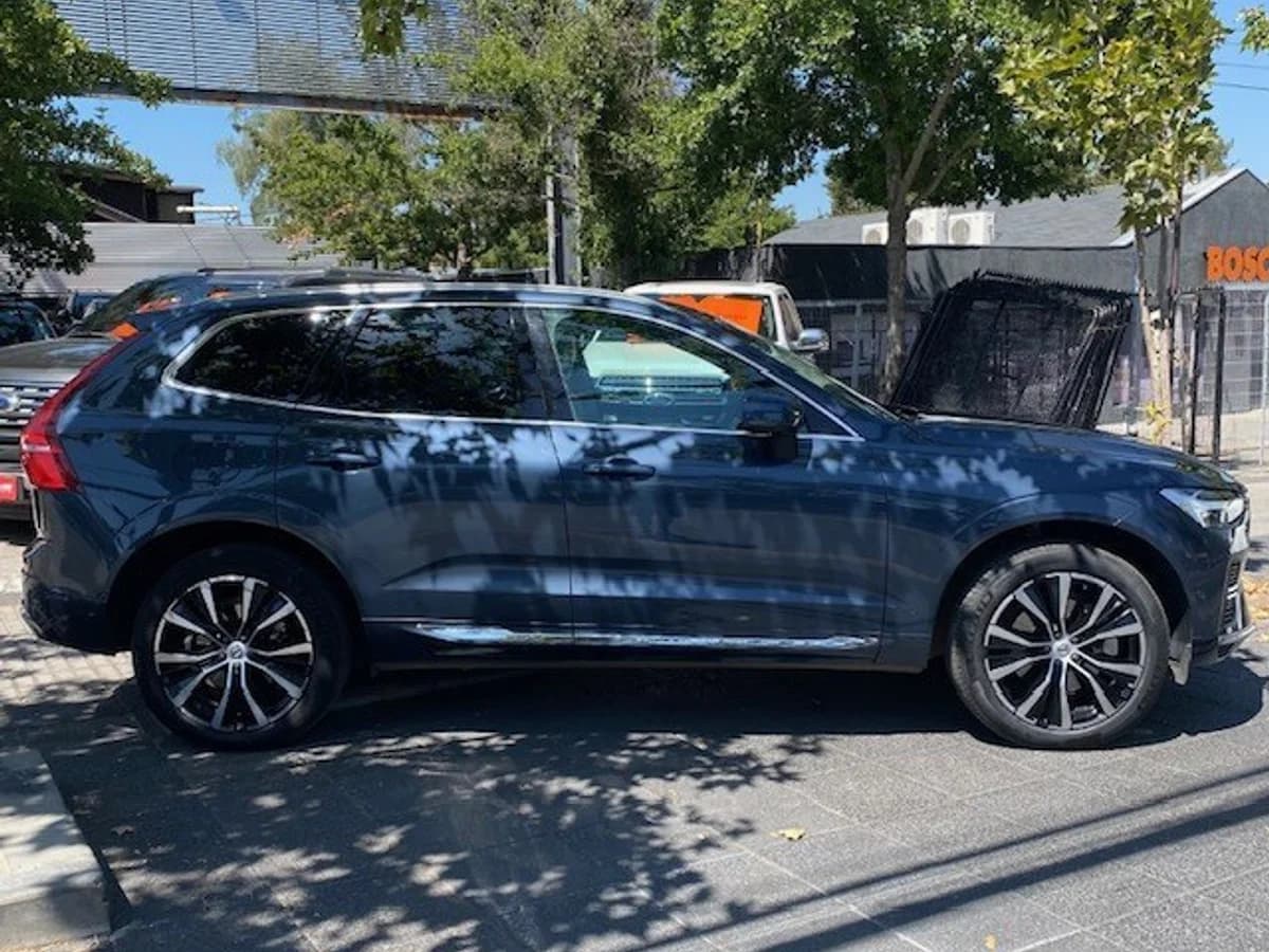 VOLVO XC60 T8 R Awd Recharge 2023 - Imagen 5