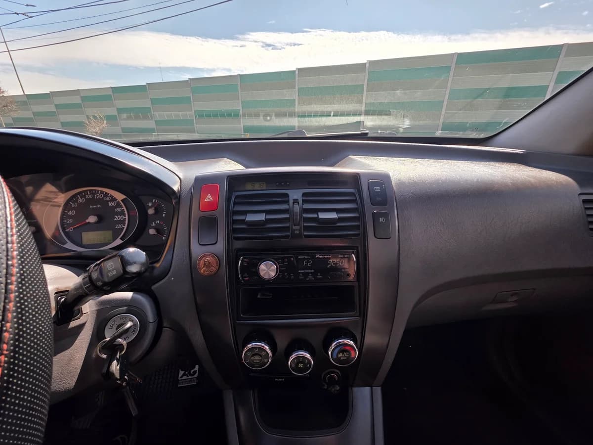 HYUNDAI Tucson GL 2.0 2005 - Imagen 9