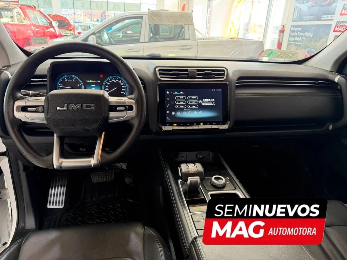 JMC Grand Avenue 2.3T 4X4 DOBLE CABINA AT 2024 - Imagen 6