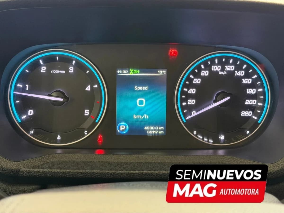 JMC Grand Avenue 2.3T 4X4 DOBLE CABINA AT 2024 - Imagen 7