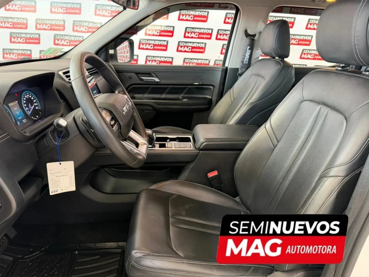 JMC Grand Avenue 2.3T 4X4 DOBLE CABINA AT 2024 - Imagen 8