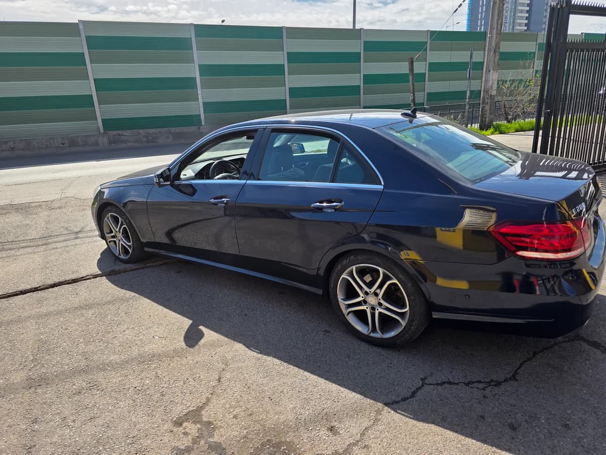 MERCEDES BENZ E 200 2.0 COUPE AT DIESEL 2014 - Imagen 3