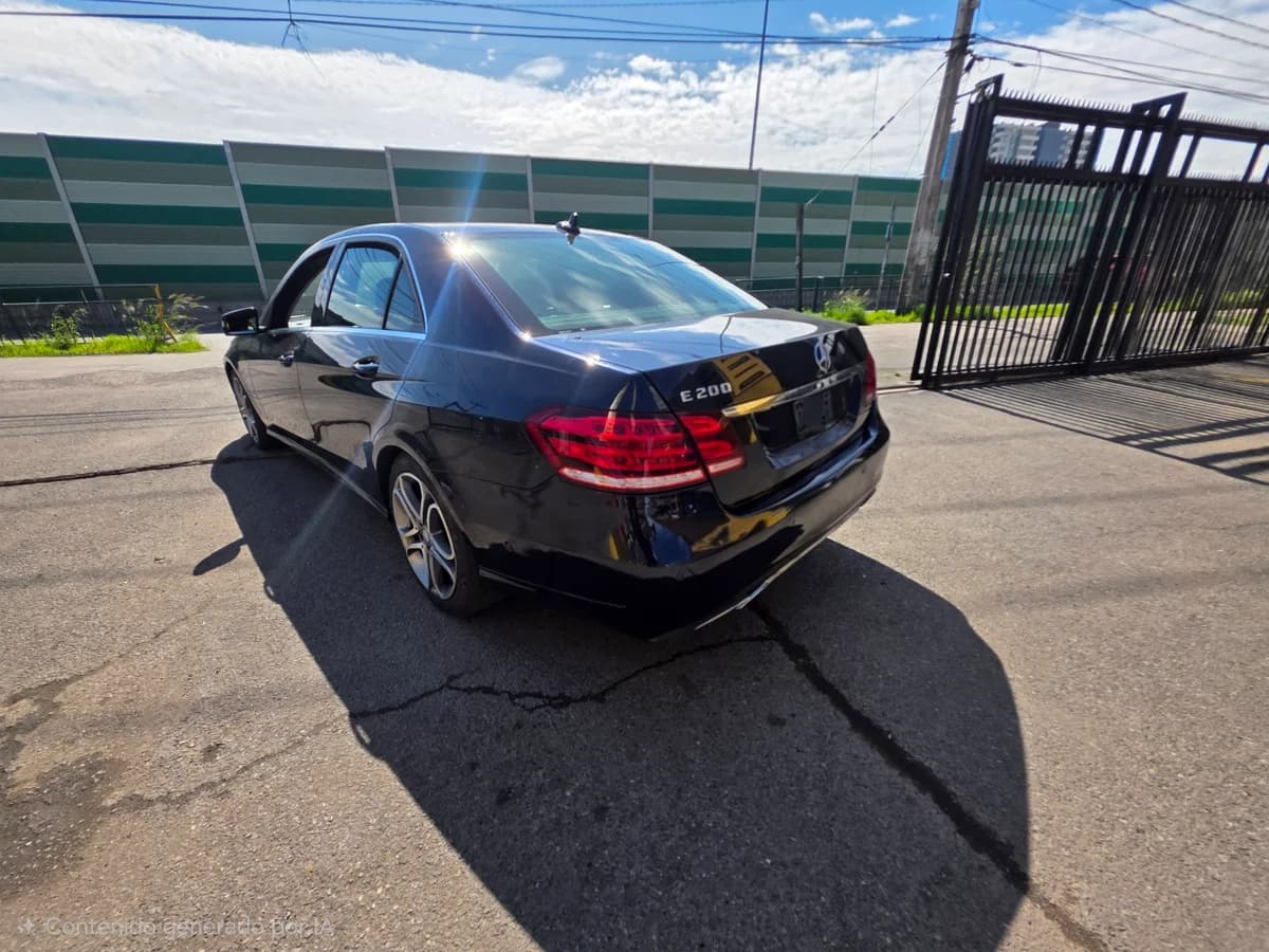 MERCEDES BENZ E 200 2.0 COUPE AT DIESEL 2014 - Imagen 13