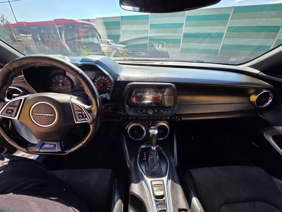 CHEVROLET Camaro 6.2L SS V8 4X2 COUPE AT 2P 2018 - Imagen 12