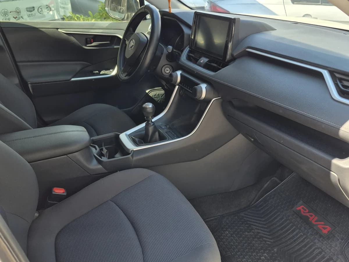 TOYOTA Rav4 2.0 2019 - Imagen 11
