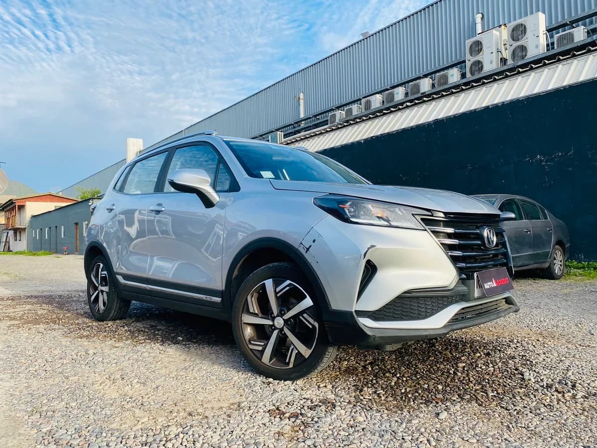 CHANGAN NEW CS15 1.5 COMFORT MT 2022 - Imagen 2