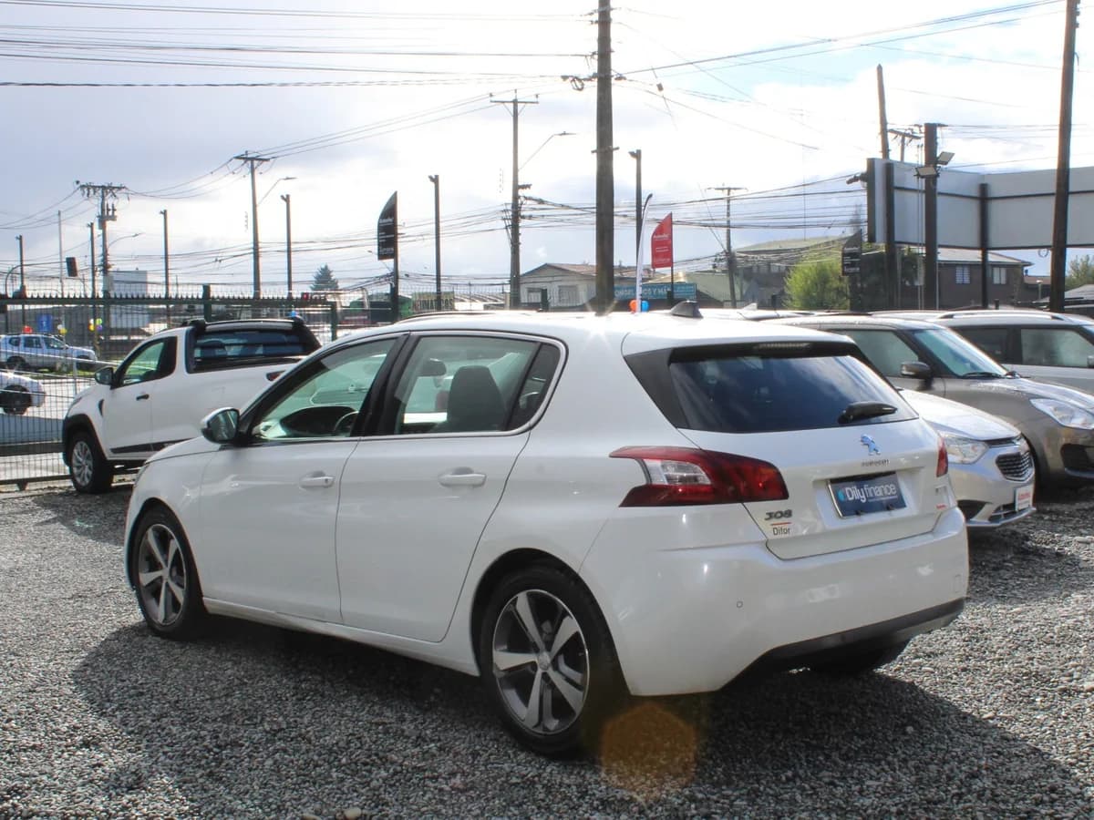 PEUGEOT 308 FELINE BLUEHDI 1.6 AT 2017 - Imagen 14