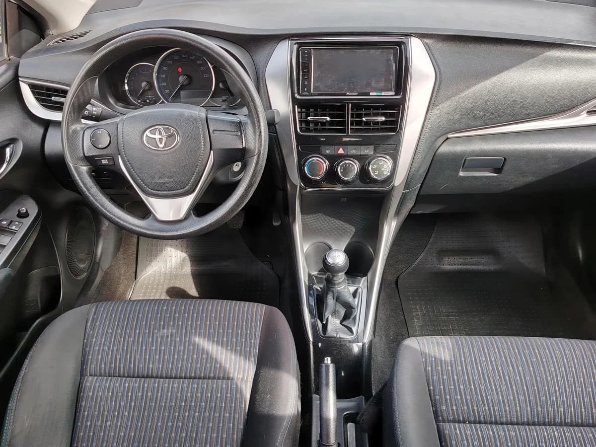 TOYOTA Yaris GLI 1.5 2020 - Imagen 15